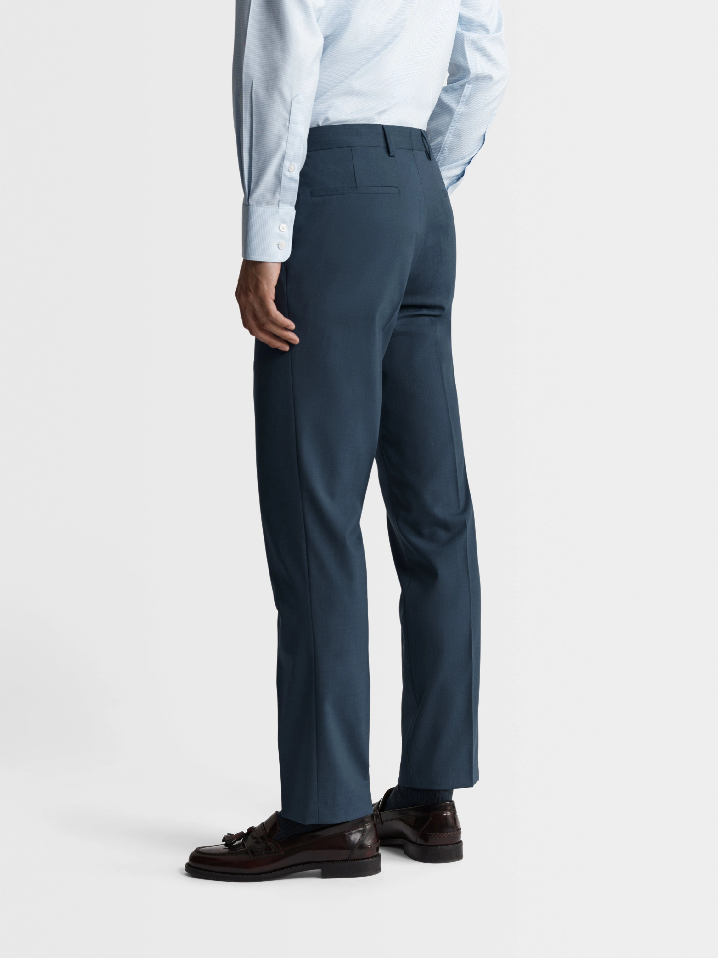 Adam Pantaloni Slim Fit in Misto Lana: Eleganza Italiana per Uomo Moderno.